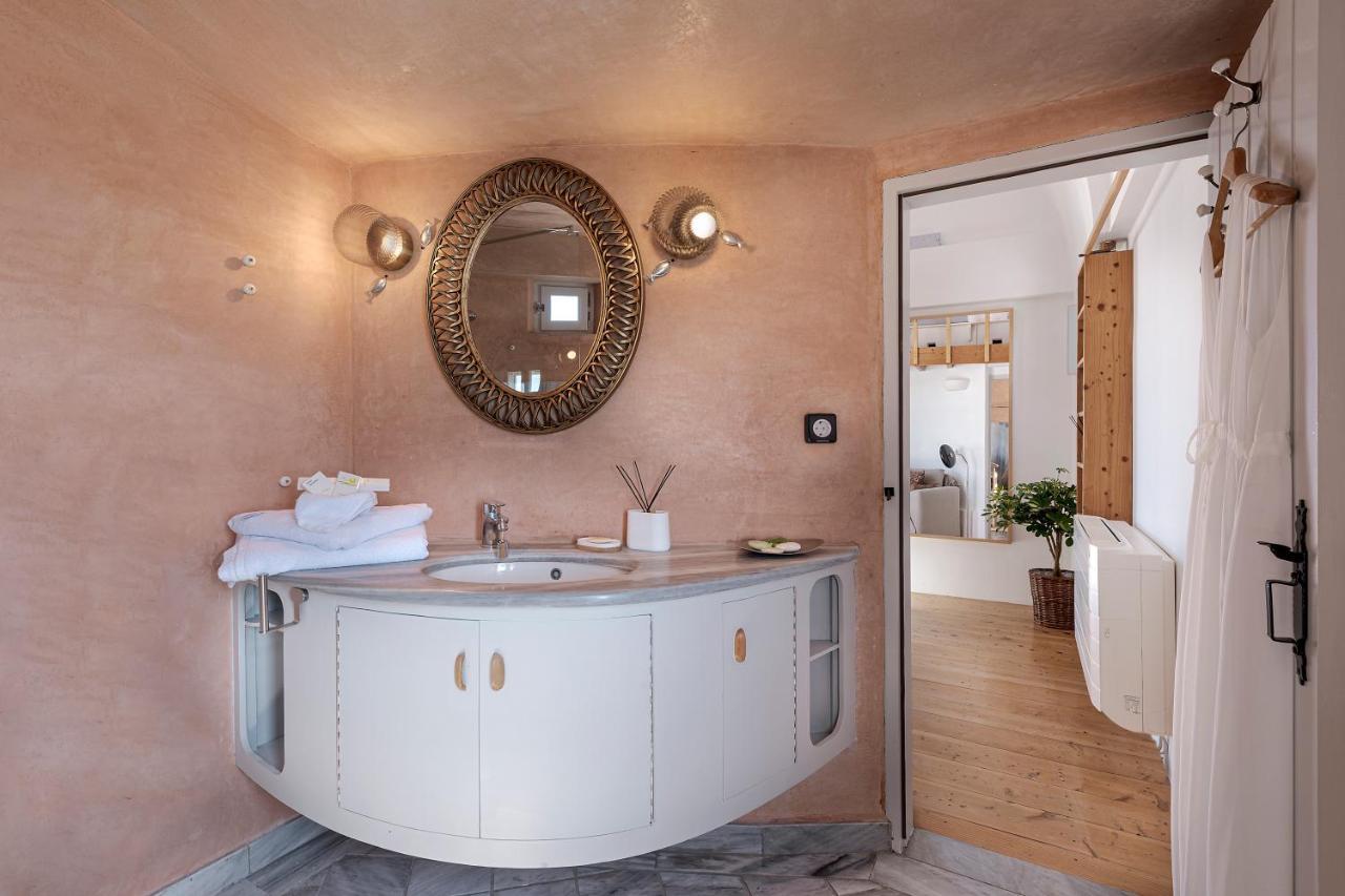 Villa Oasis Oia With Caldera View Екстериор снимка