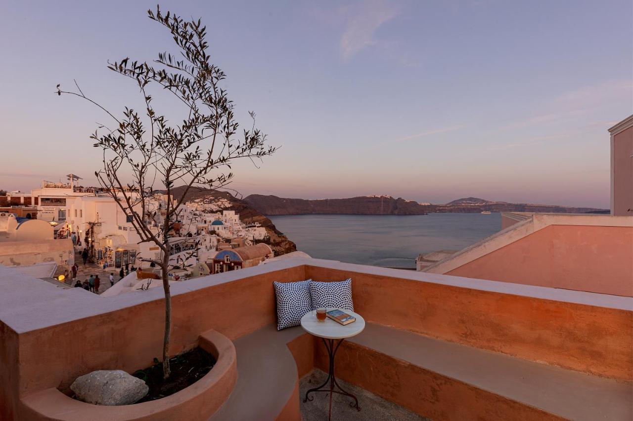 Villa Oasis Oia With Caldera View Екстериор снимка