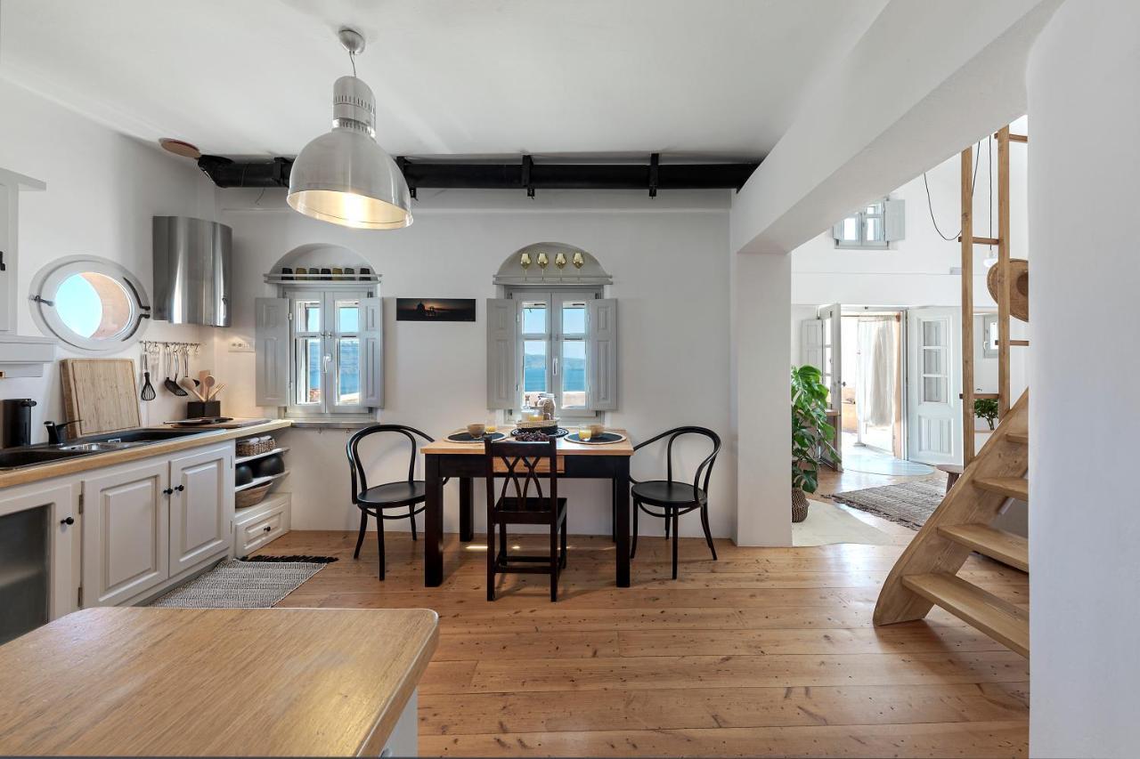 Villa Oasis Oia With Caldera View Екстериор снимка