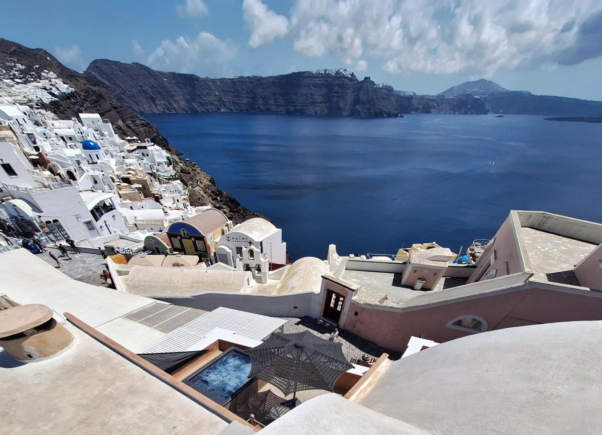 Villa Oasis Oia With Caldera View Екстериор снимка