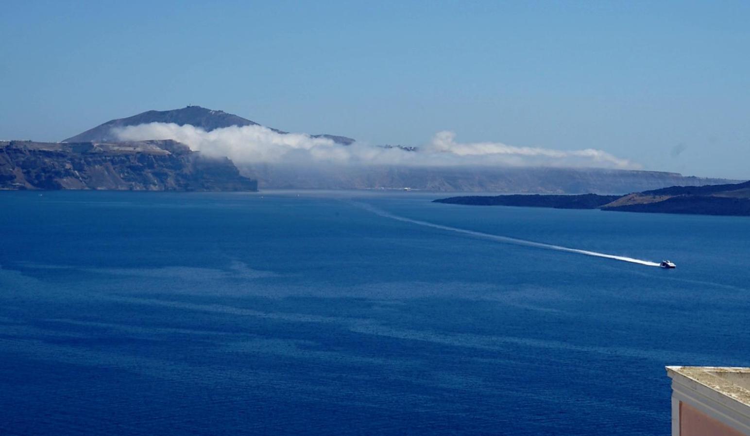 Villa Oasis Oia With Caldera View Екстериор снимка